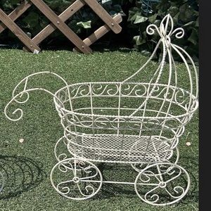 White wicker small baby carriage bassinet basket